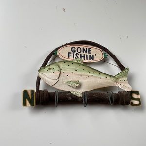 Metal gone fishin sign